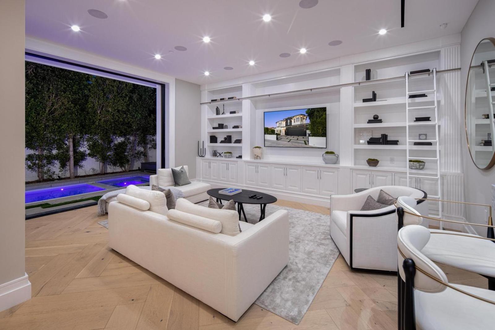 Gardner Modern Villa Los Angeles