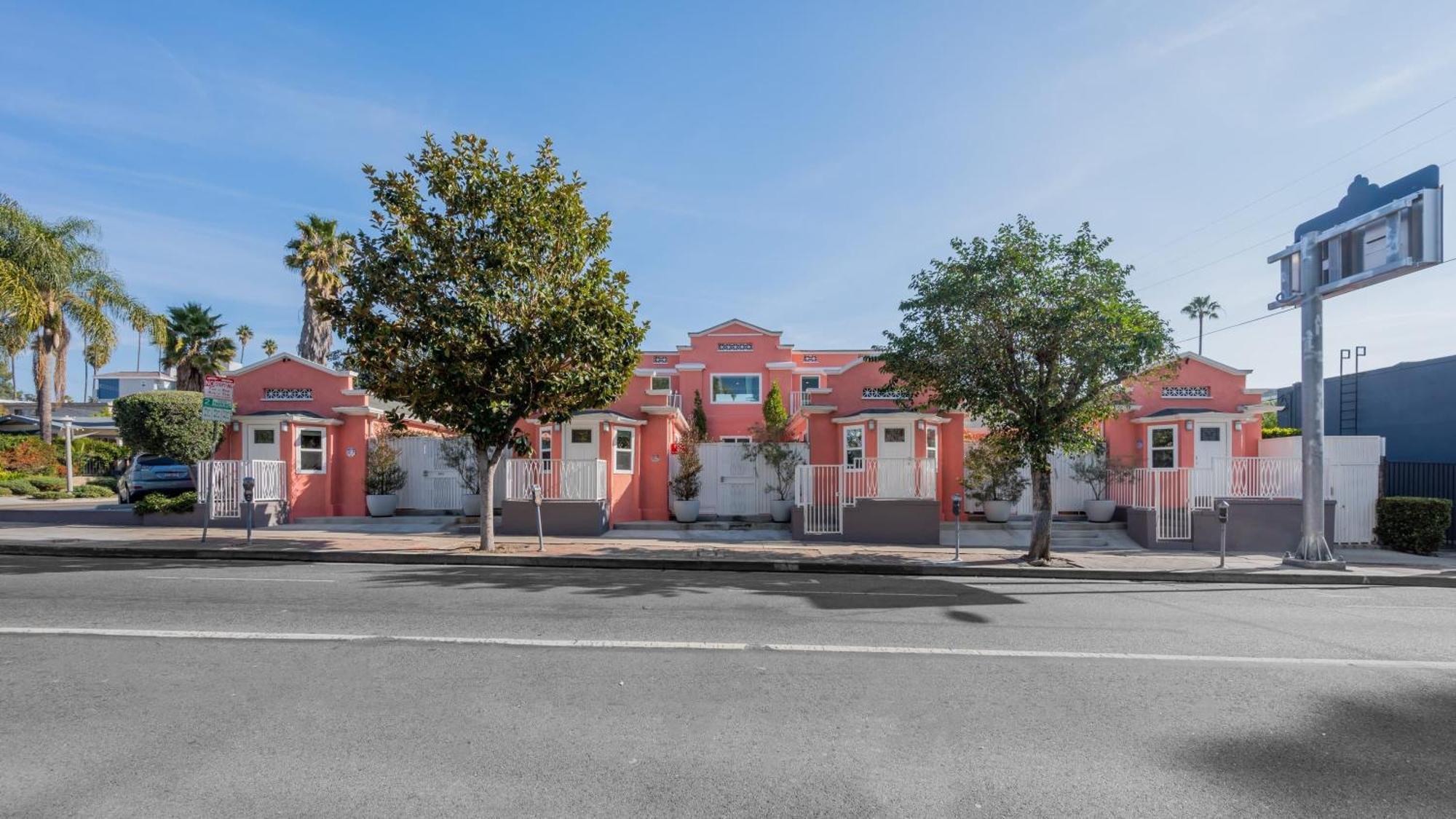 Rock N Roll By Avantstay Vibey Hollywood Retreat Steps To Attractions Apartment *