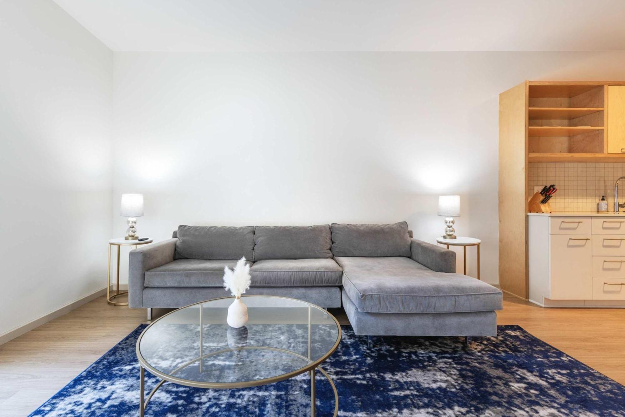 New 2br Hollywood Opulent Oasis Retreat Apartment Los Angeles