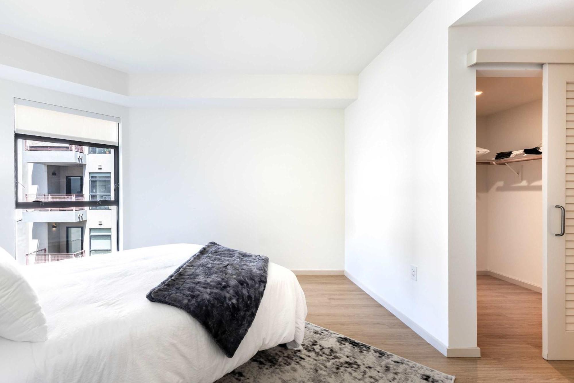 New 2br Hollywood Opulent Oasis Retreat Apartment *