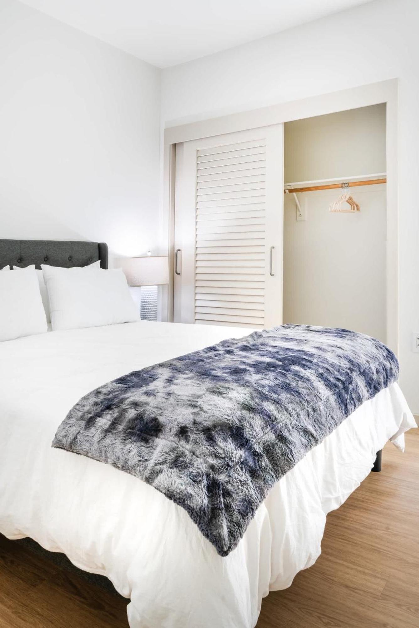 New 2br Hollywood Opulent Oasis Retreat Los Angeles