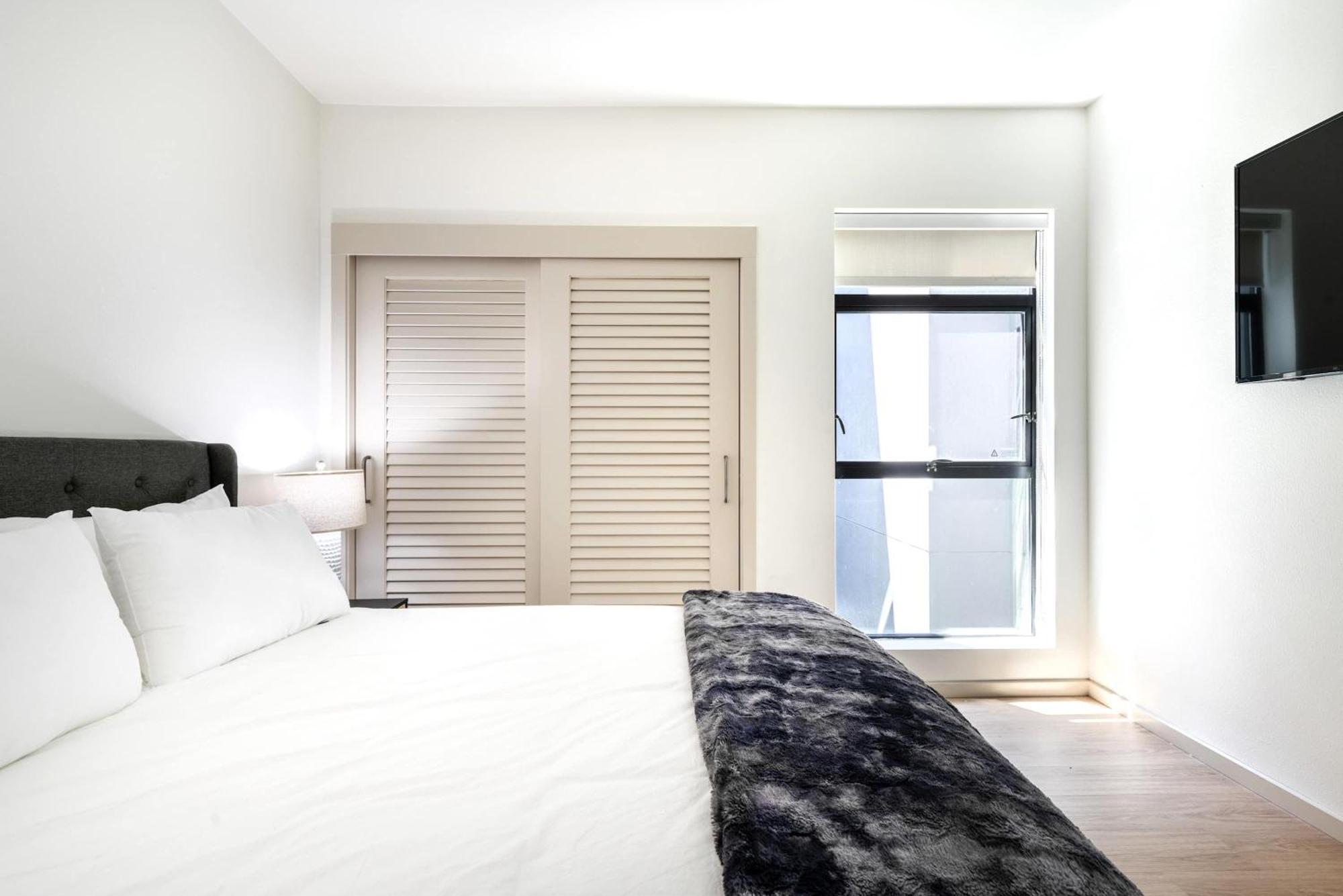 New 2br Hollywood Opulent Oasis Retreat Apartment *