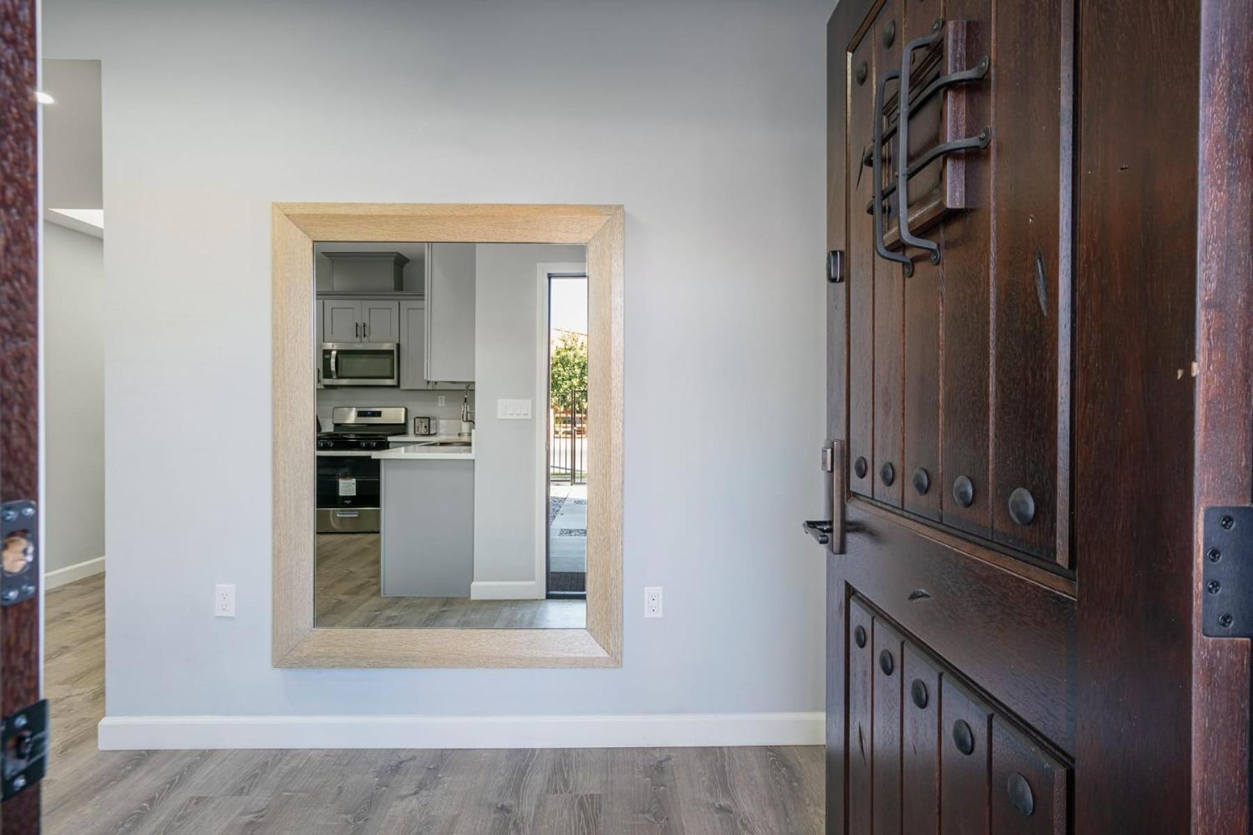 Holiday home New Beauty By Avantstay Modern Location *
