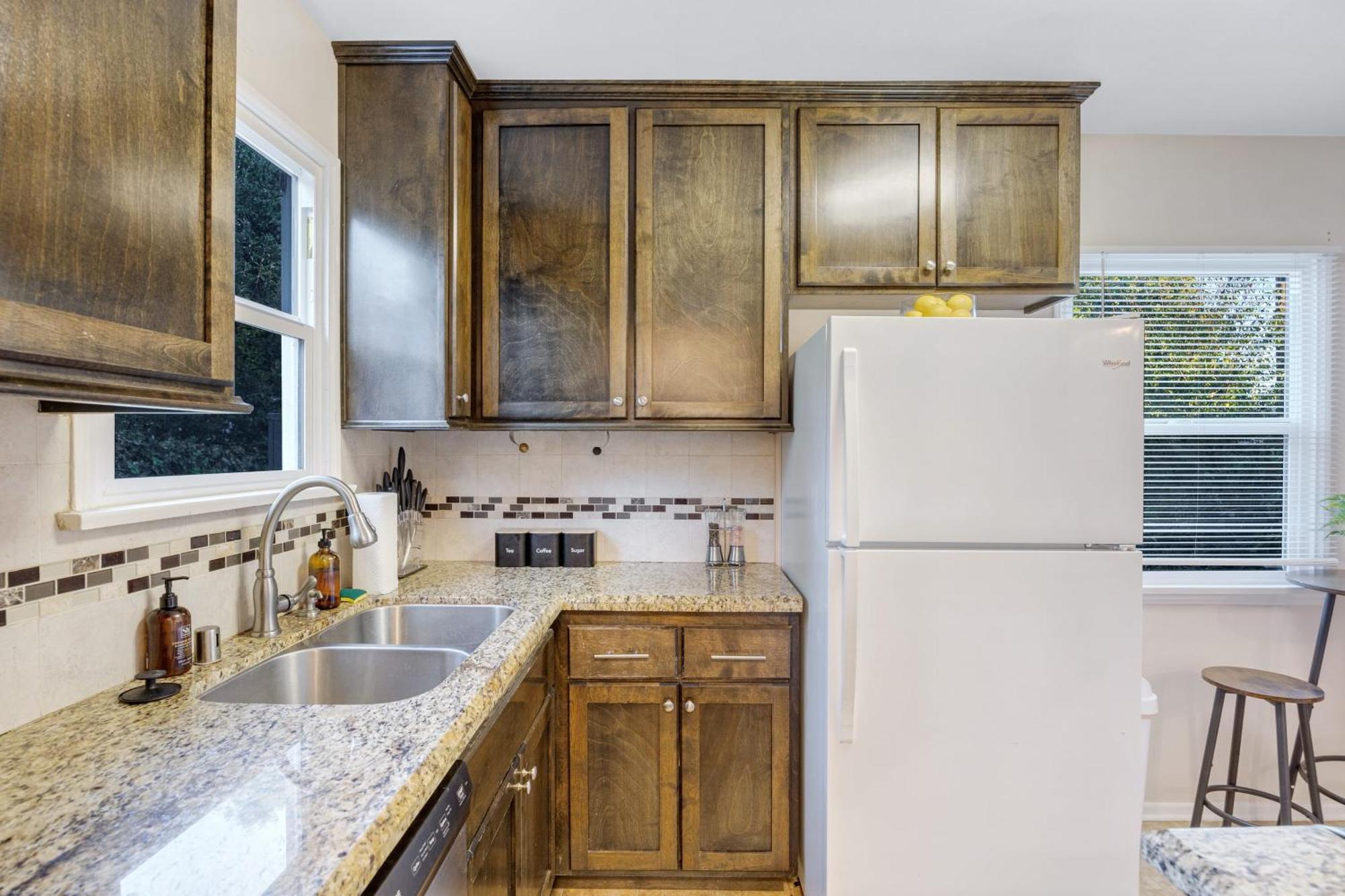Balcom By Avantstay Newly Furnished Valley * Los Angeles