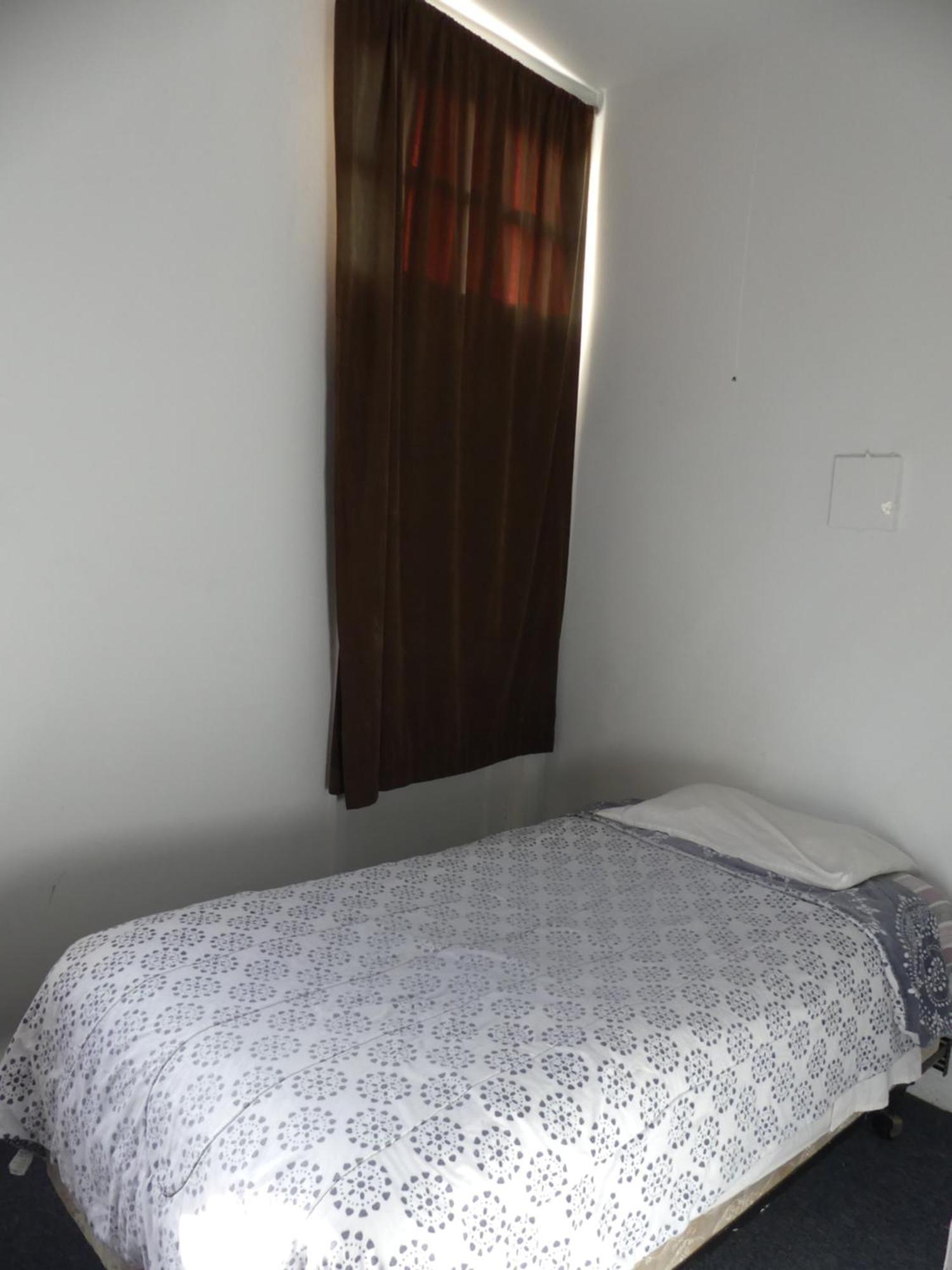 Wilshire Orange Inn