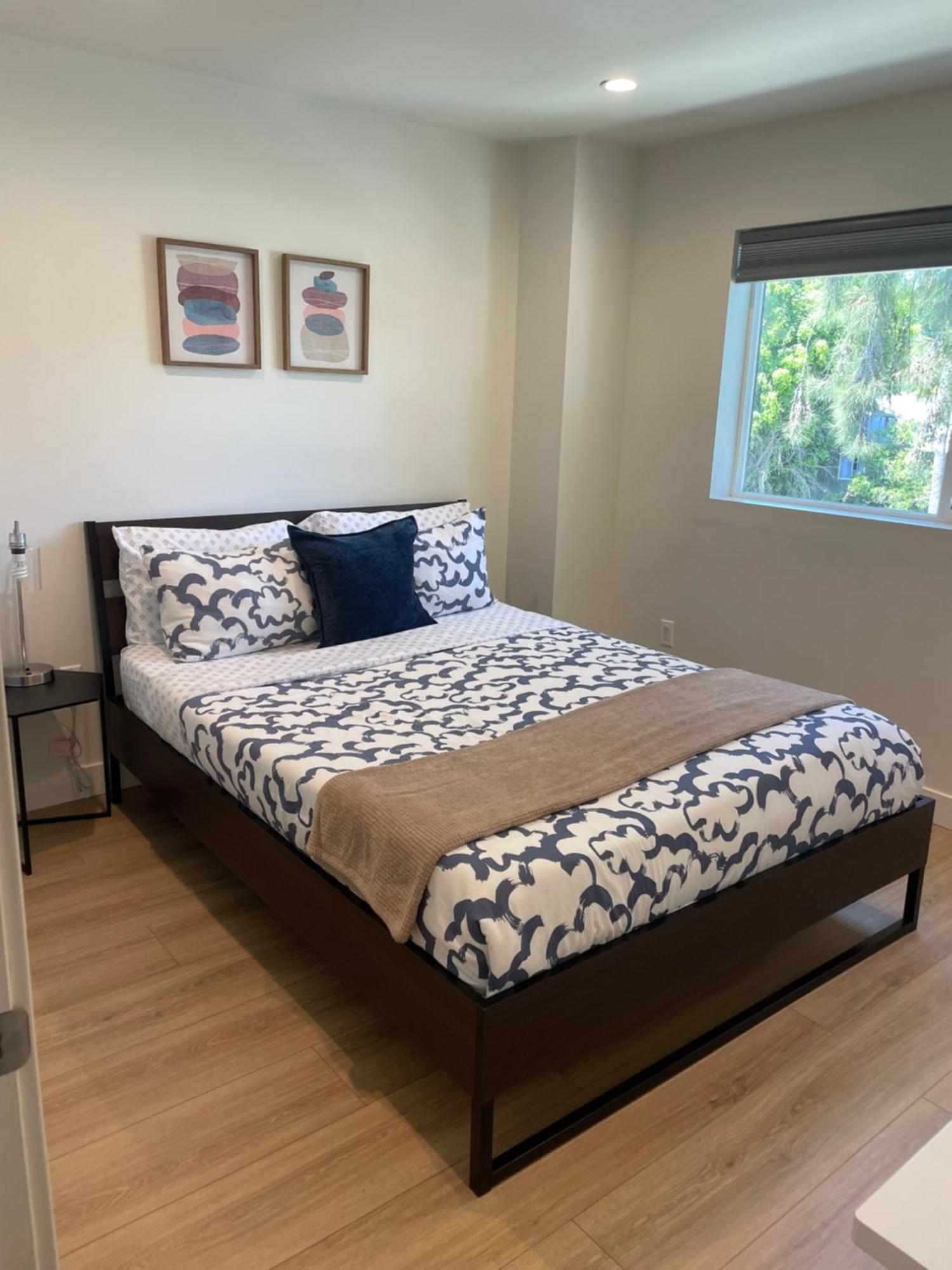 New Luxe 3b 3bath Townhouse * Los Angeles