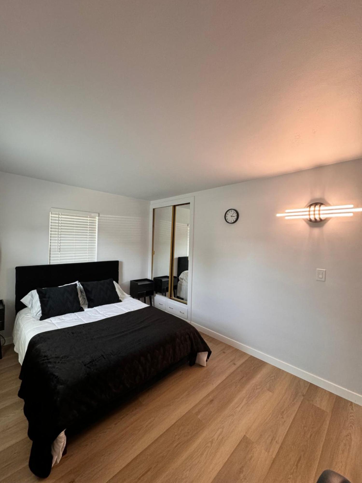 Modern 2br Stylish & Cozy Unit Acomodação com café da manhã  Los Angeles