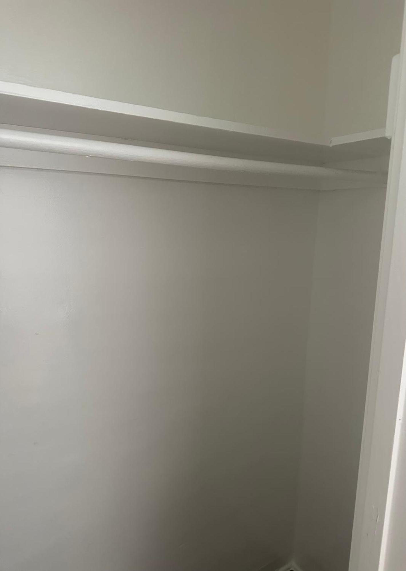 Cute In Area Of Hollywood Apartment