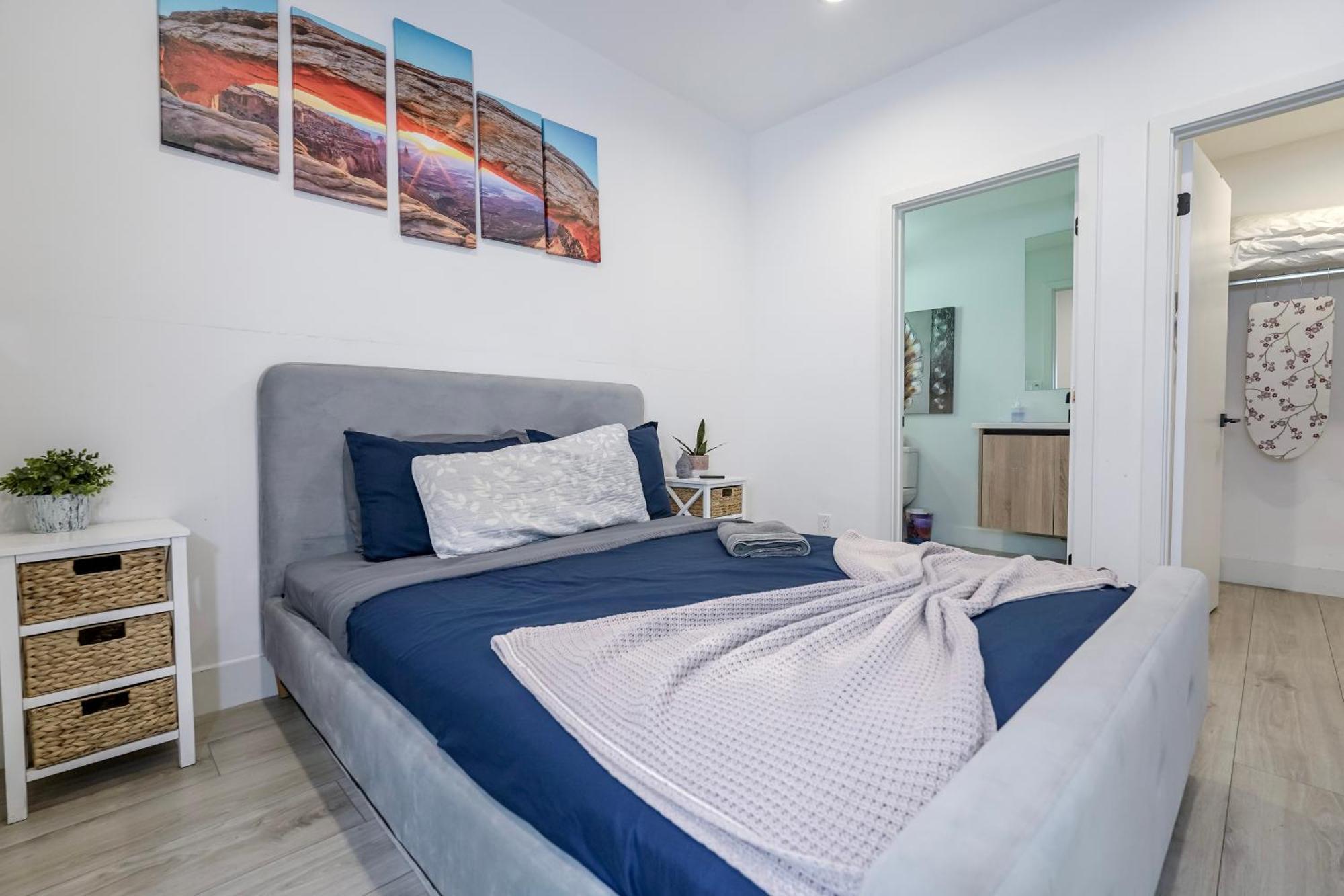 Hollywood Famous Townhome With Pvt Rooftop Scenic Views Apartment Los Angeles