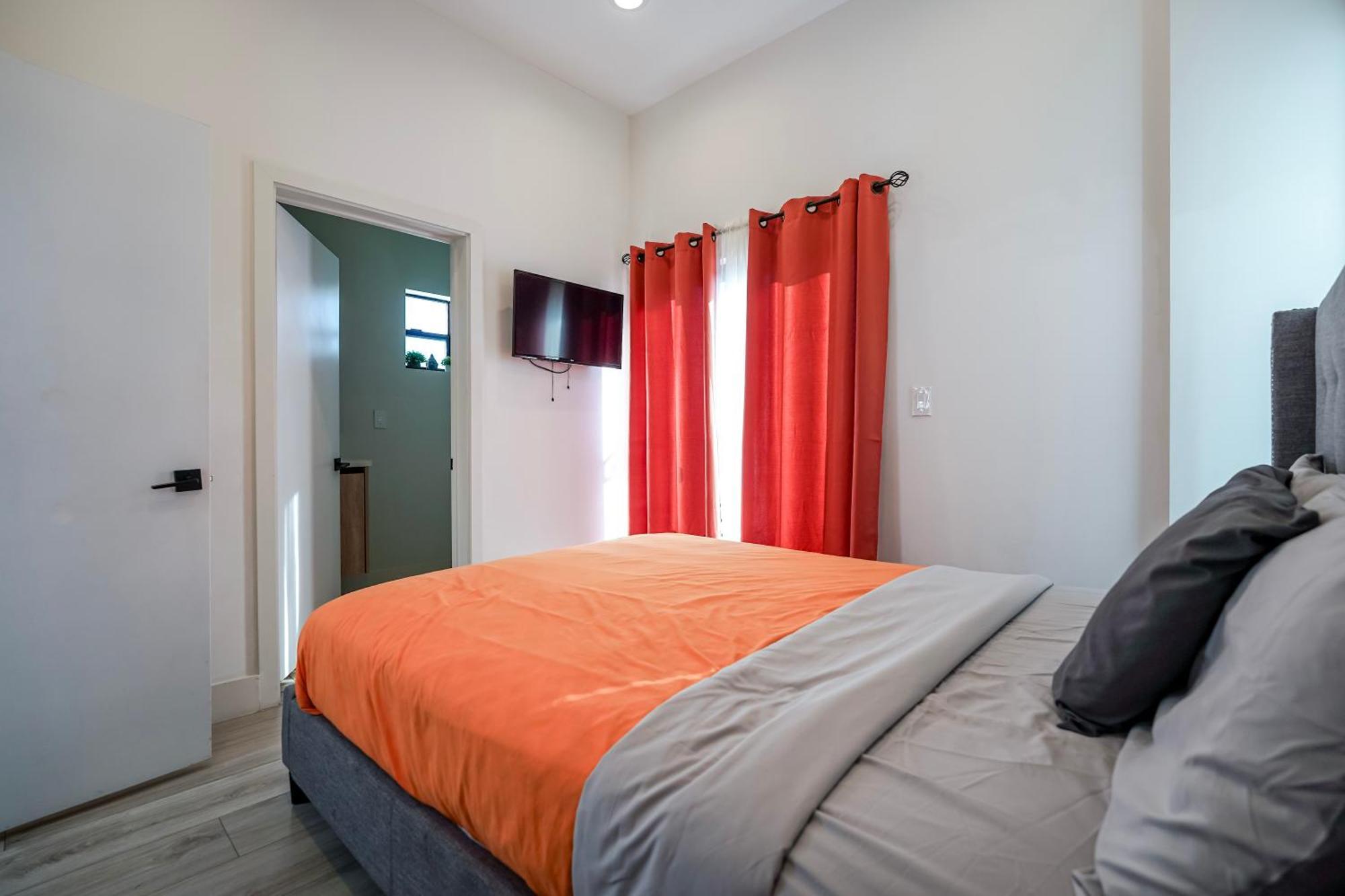 Hollywood Famous Townhome With Pvt Rooftop Scenic Views Apartment