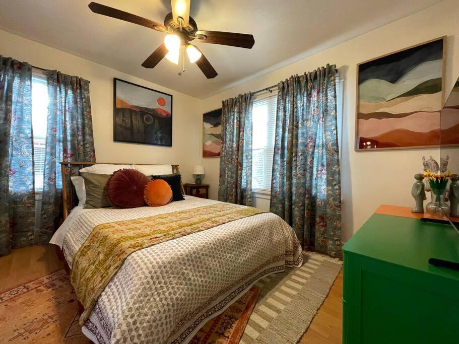 Amazing In La Apartment