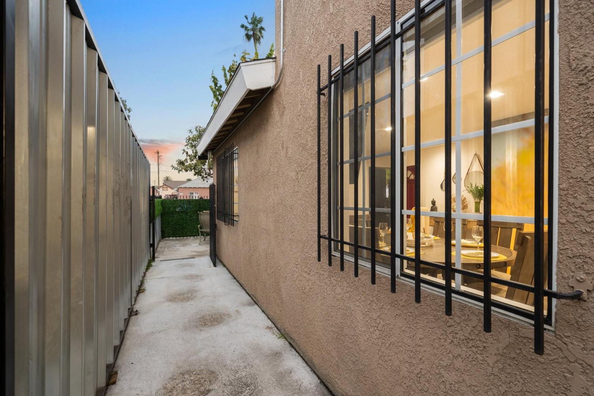 Avalon Bnb - 35 Percent Off April 2025! Low Fees