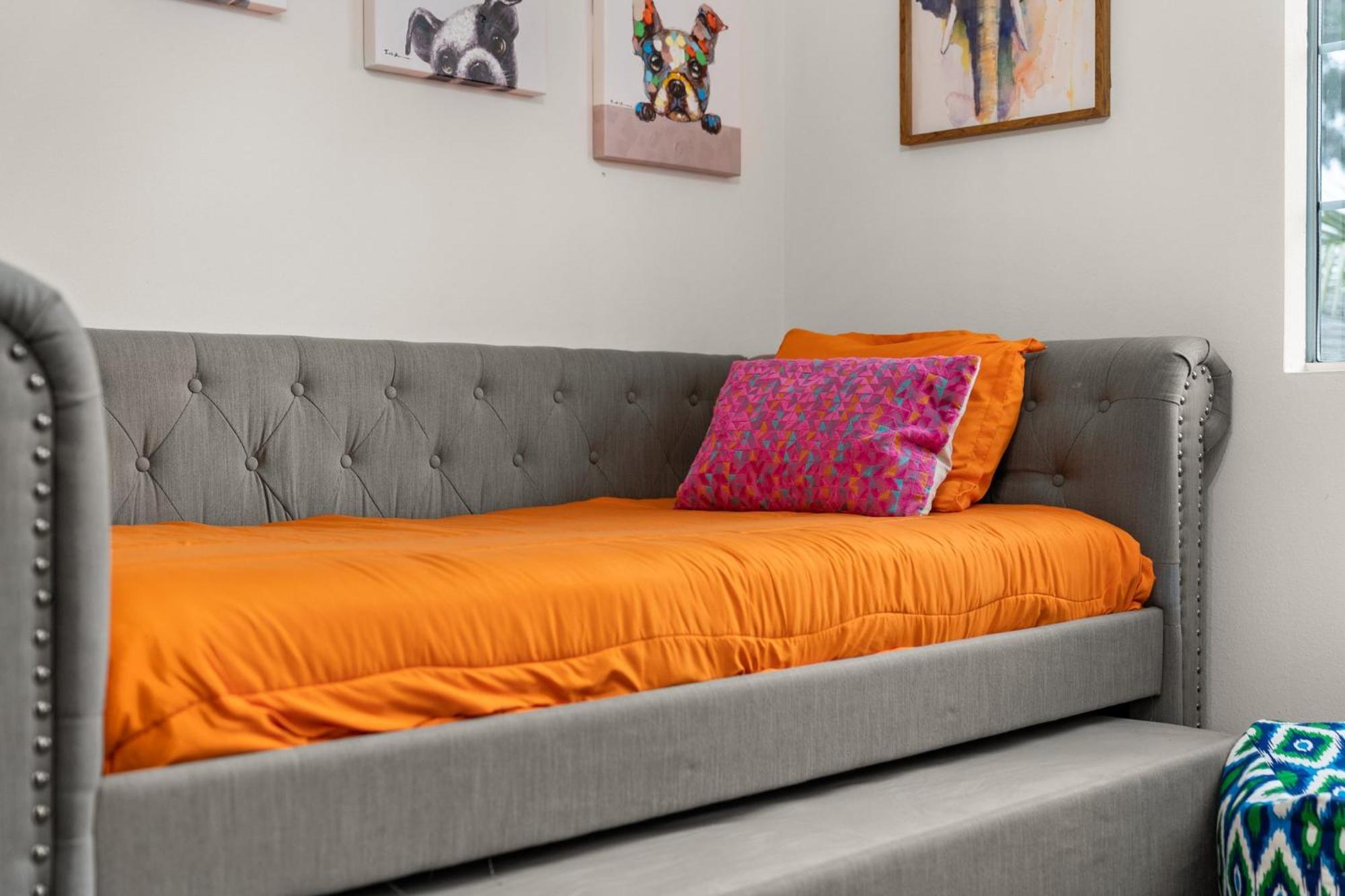 The Avalon - 35 Percent Off April 2025! Low Fees Los Angeles