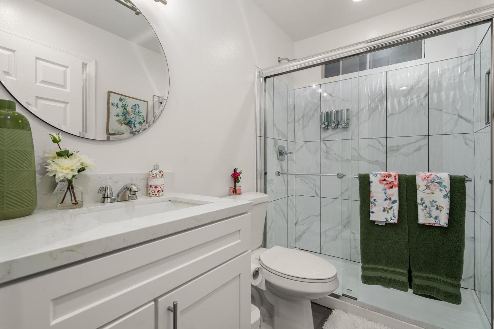 The Avalon - 35 Percent Off April 2025! Low Fees Holiday home