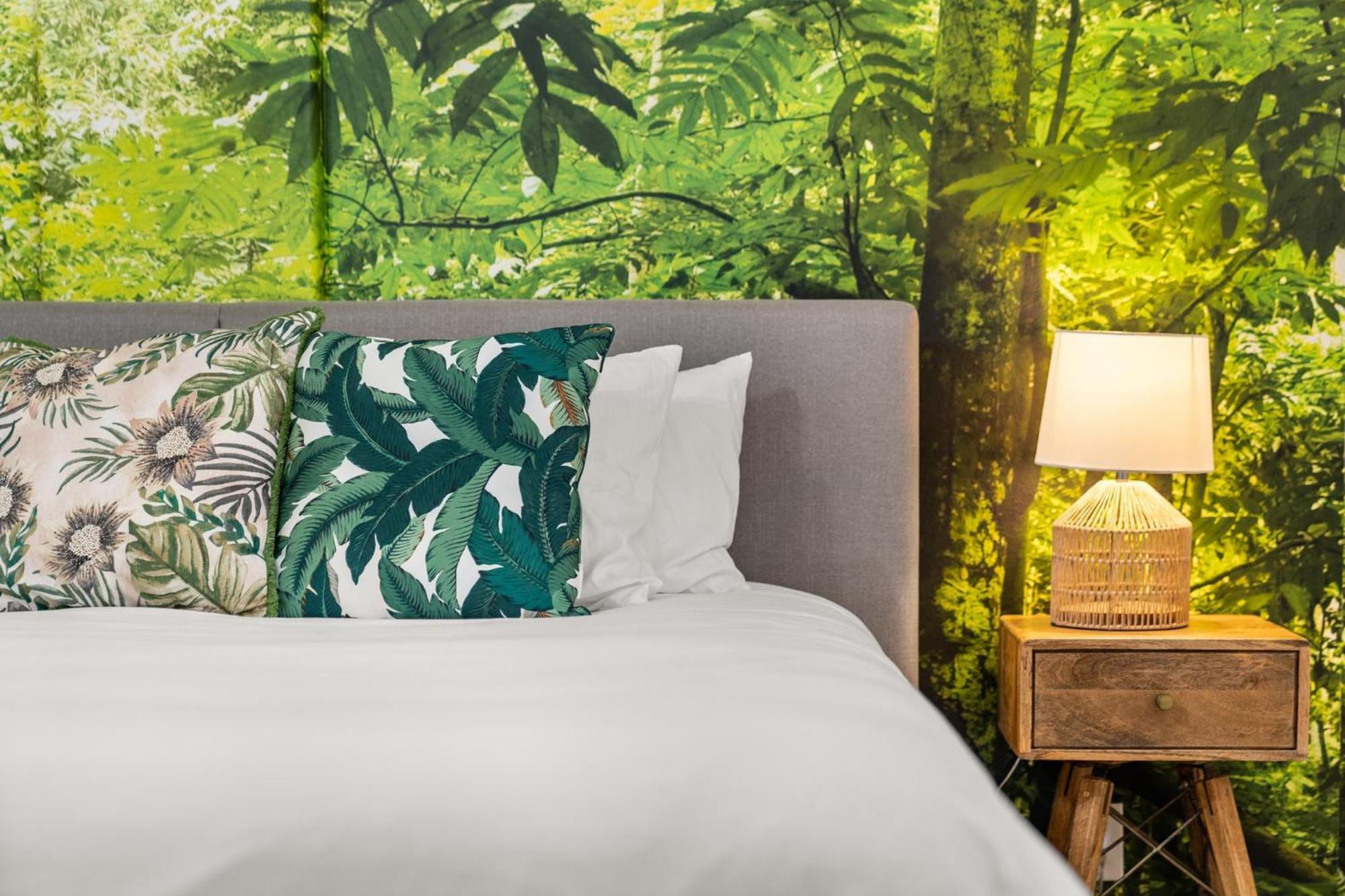 The Avalon - 35 Percent Off April 2025! Low Fees *