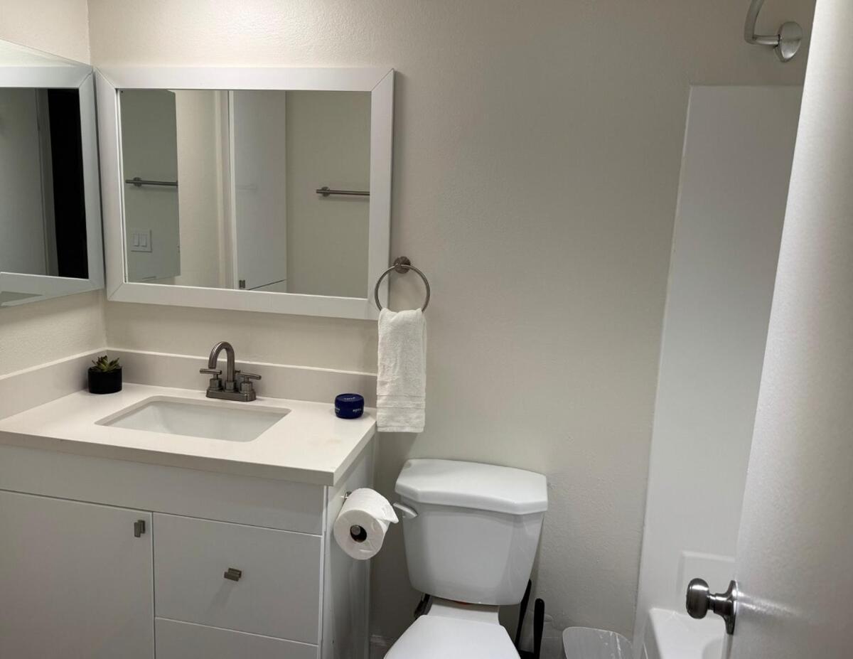 Beverly Hills Charm Rodeo Cedar Apartment *