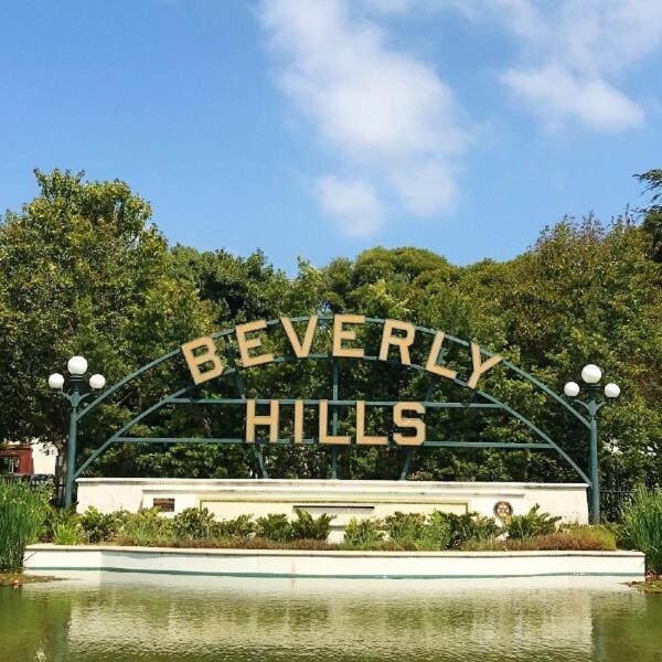 Beverly Hills Charm Rodeo Cedar *