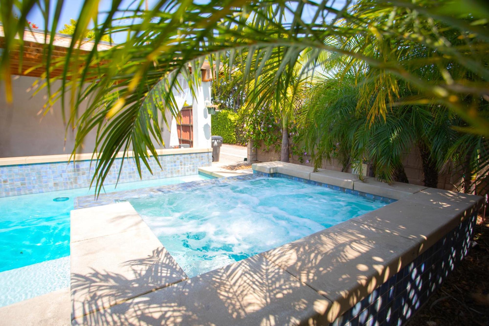 Oasis With Pool And Music By Benvenu * Los Angeles