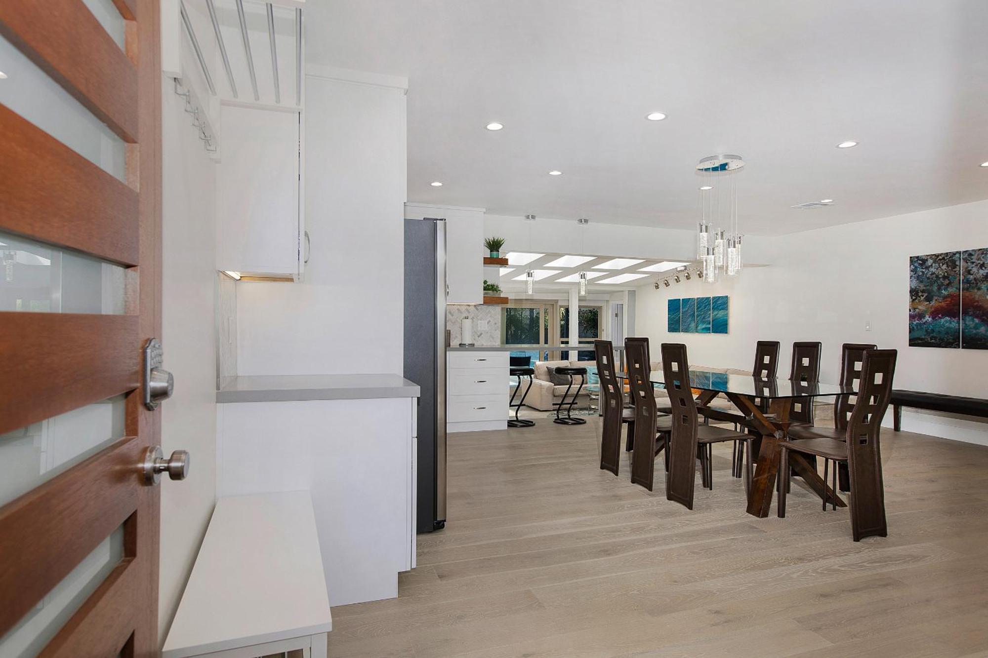 Oasis With Pool And Music By Benvenu * Los Angeles