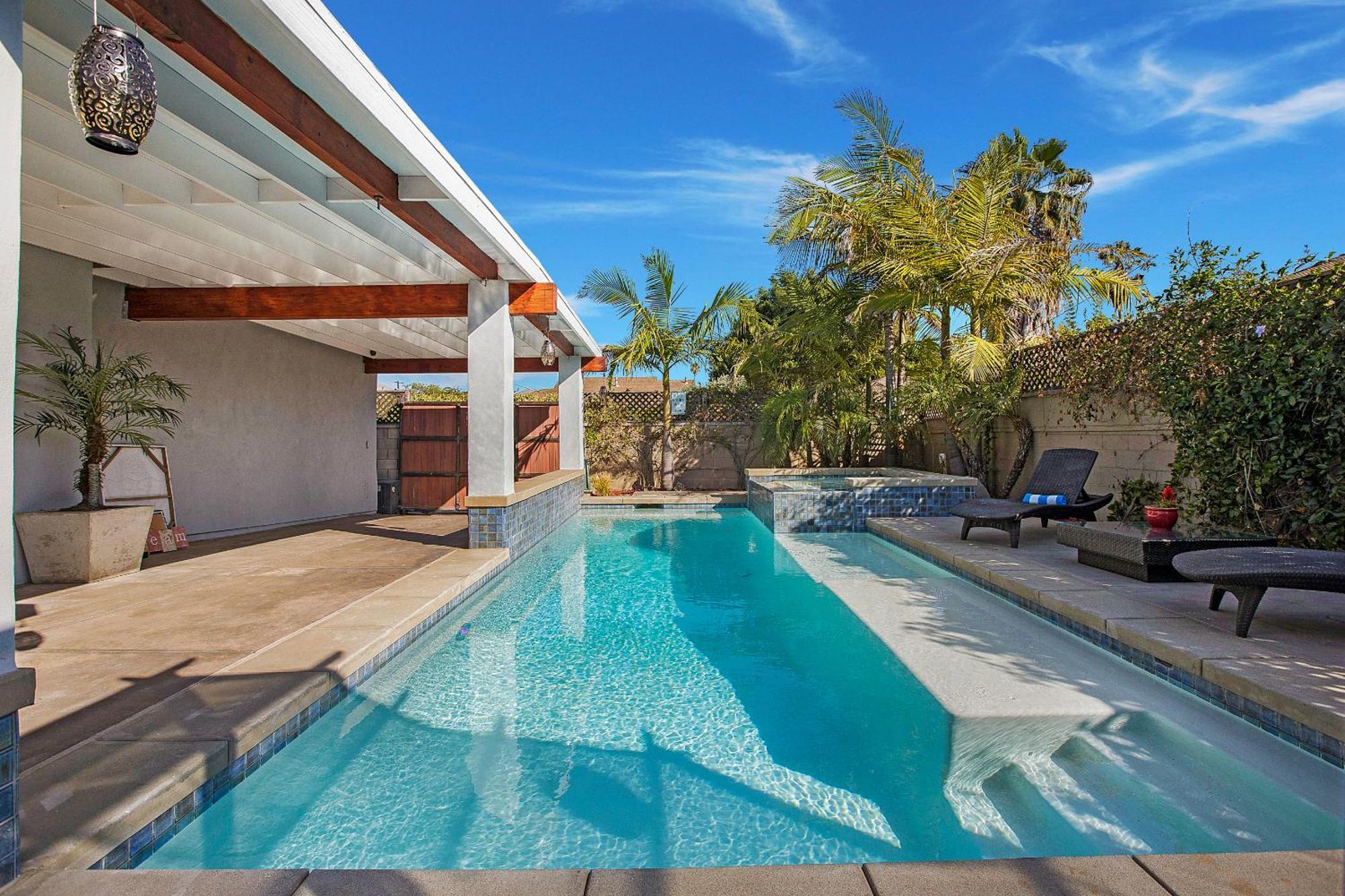 Oasis With Pool And Music By Benvenu Los Angeles