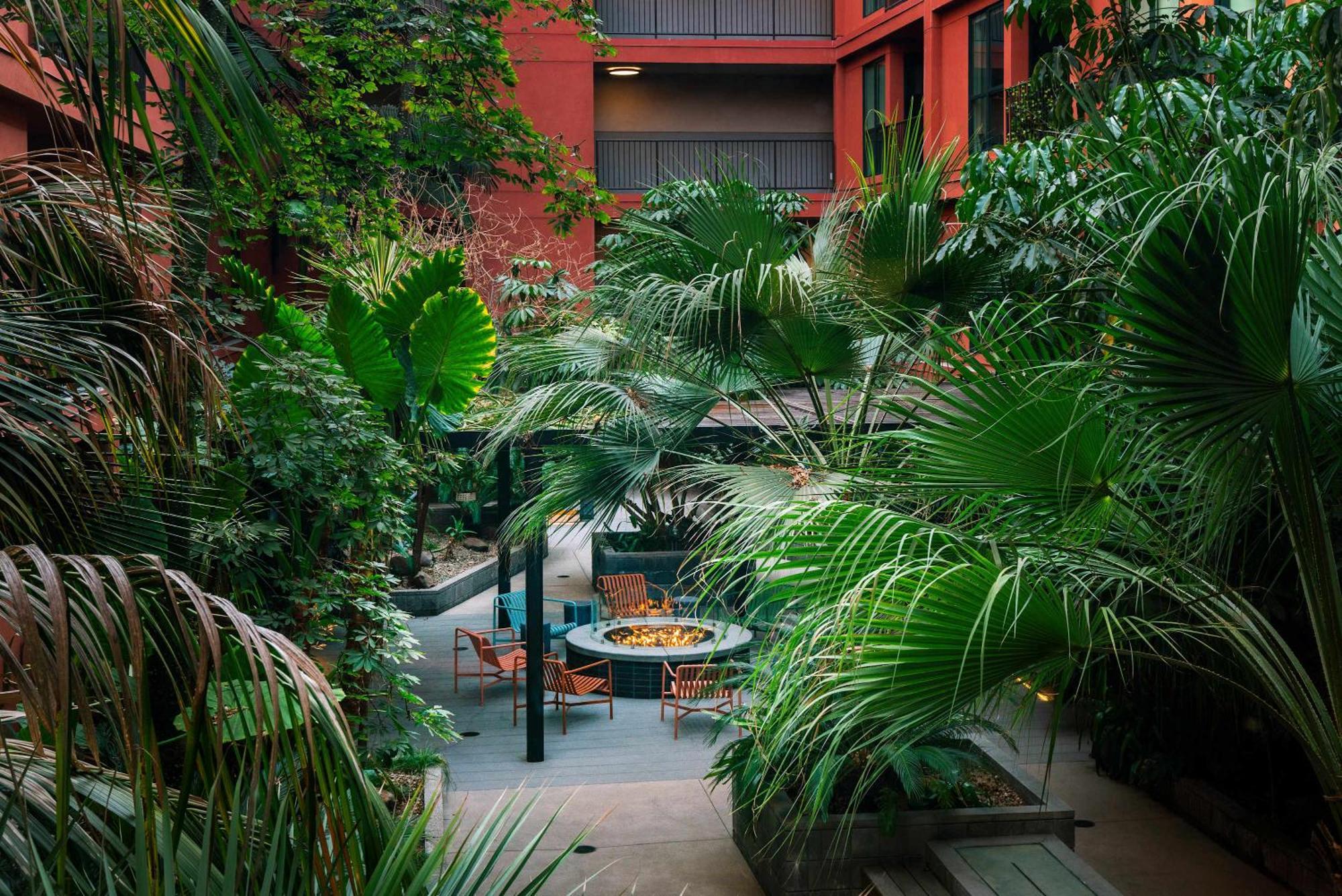 Apartment 2br Hollywood Walk Luxury Los Angeles