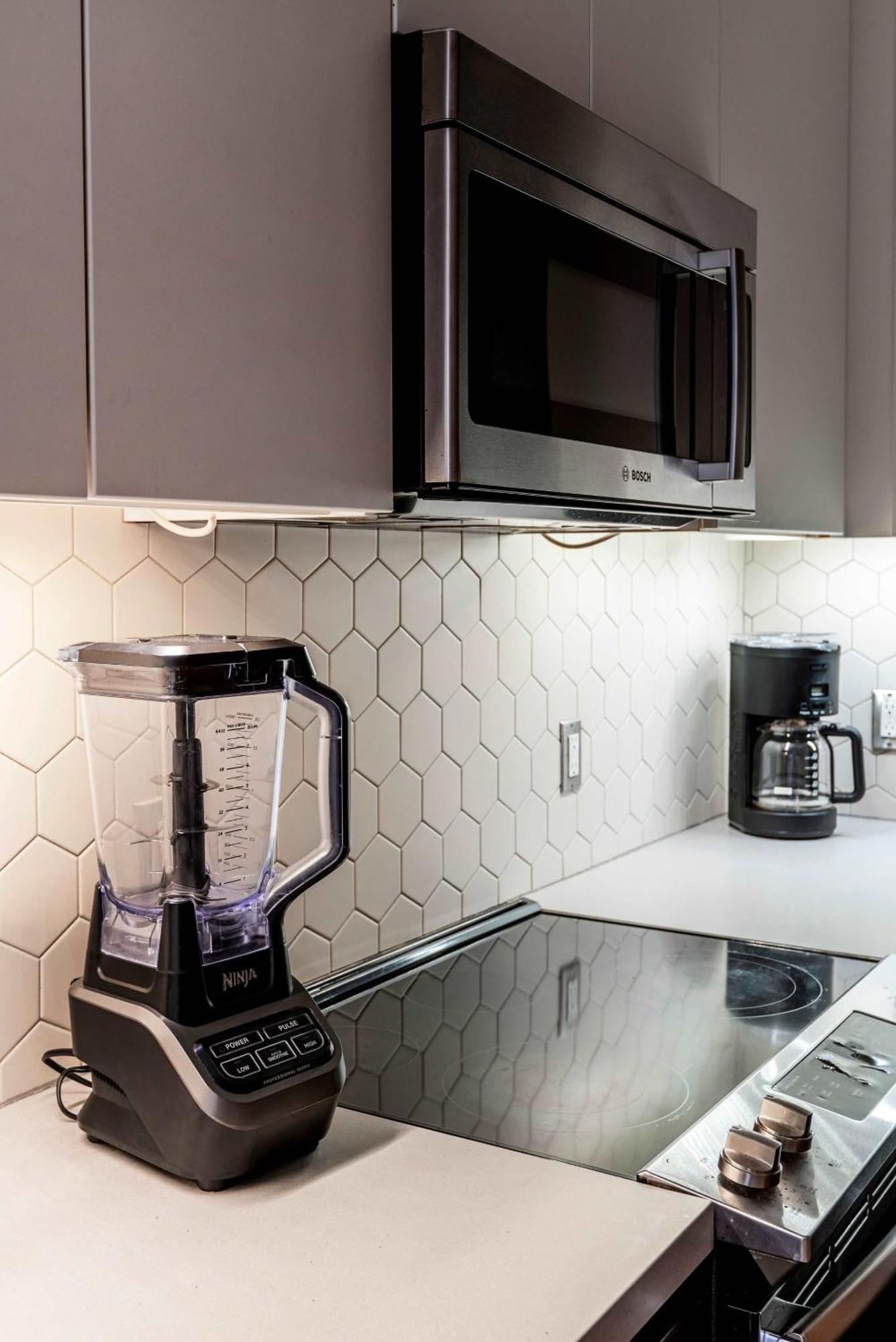 Apartment 2br Hollywood Walk Luxury Los Angeles