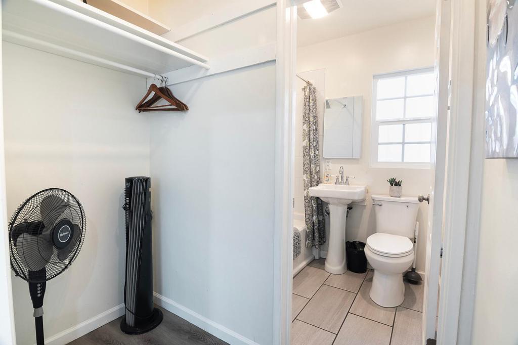 Cozy Ground-floor Near Beverly Hills Dining & Pico Blvd Apartment Los Angeles