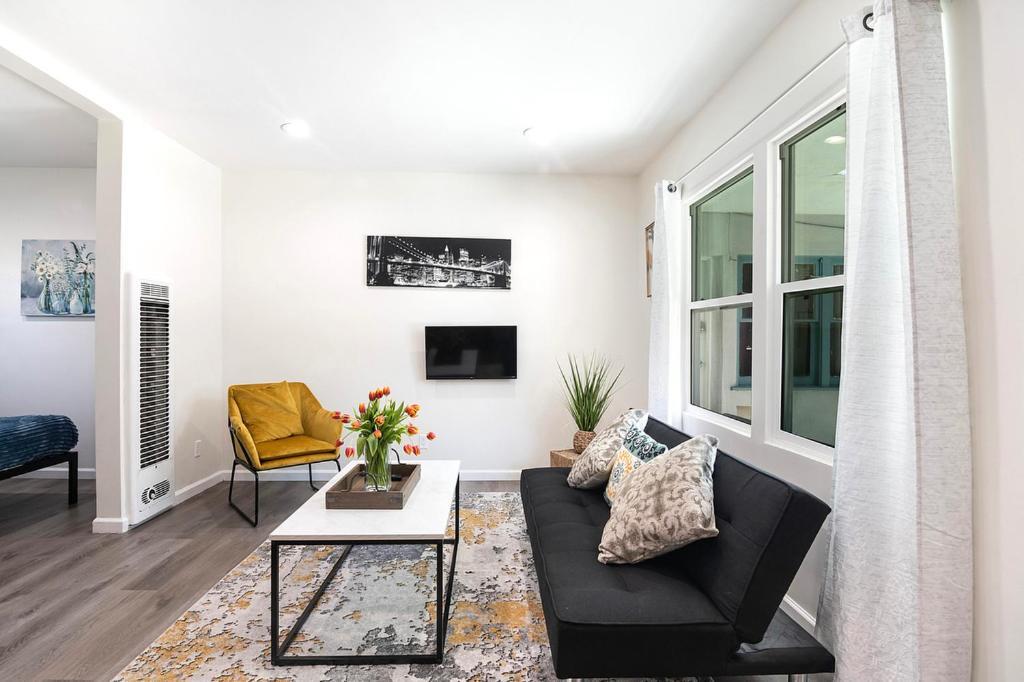 Cozy Ground-floor Near Beverly Hills Dining & Pico Blvd * Los Angeles