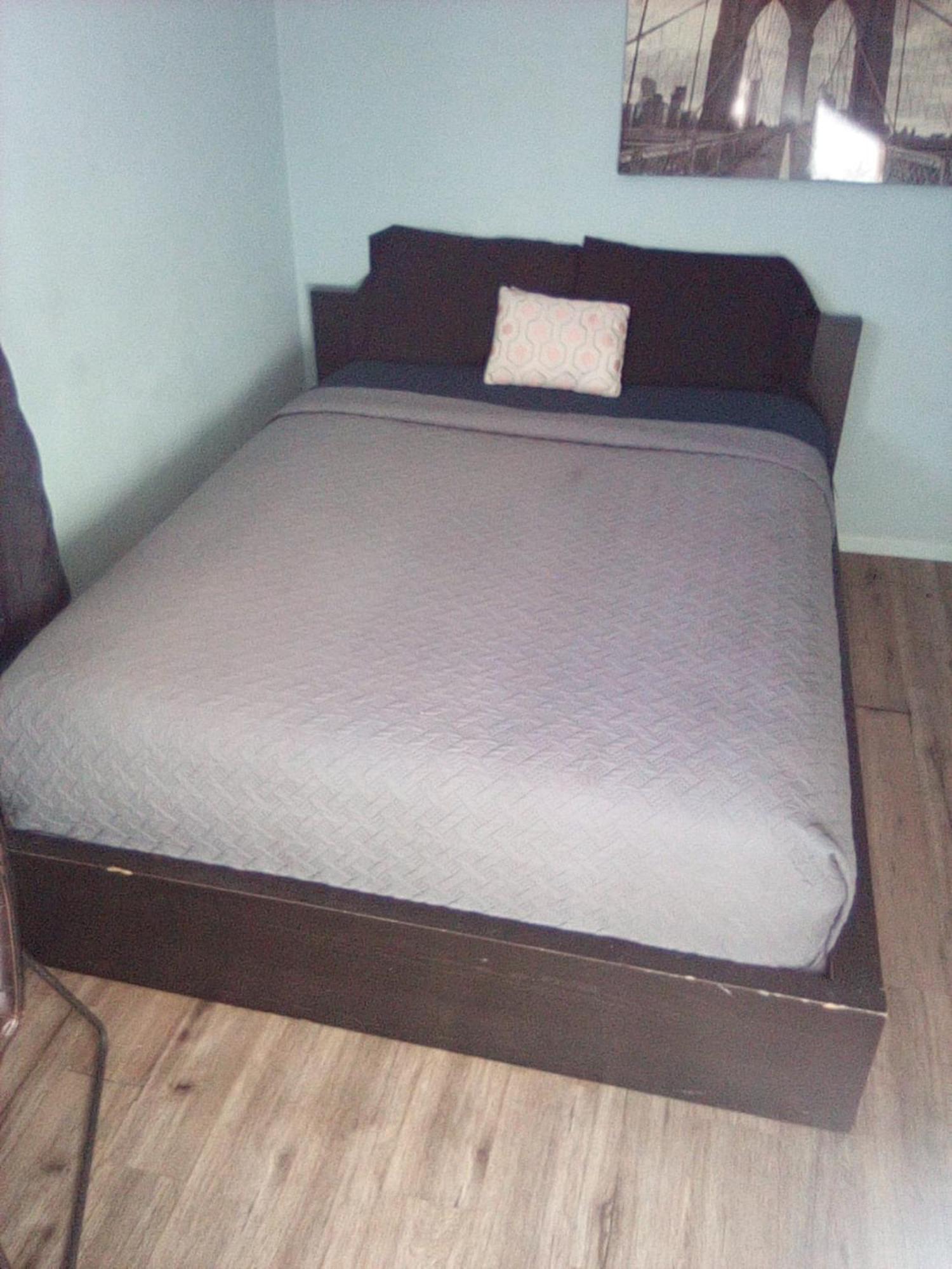 Hostel Robertson's Place Like *