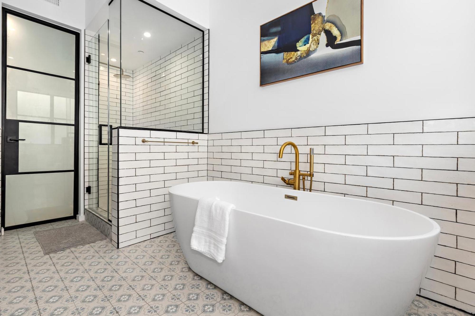Luxurious 4 King Bedtownhouse With Free Parking And Rooftop Los Angeles