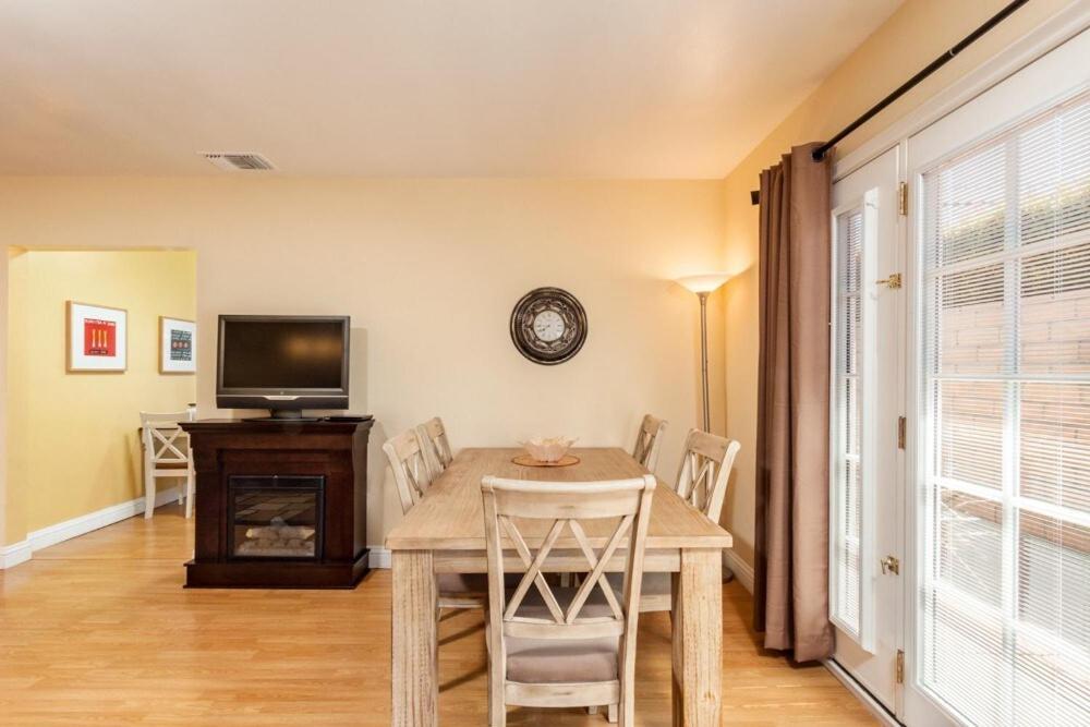 Marina Del Rey Area Prime Location