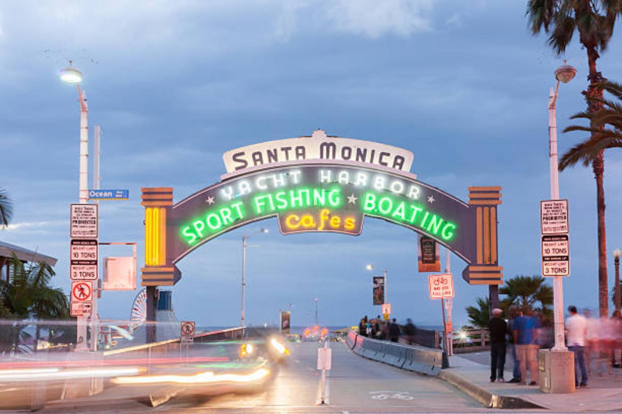Beachside Studio, Walk To Santa Monica & Pier I Free Parking! *