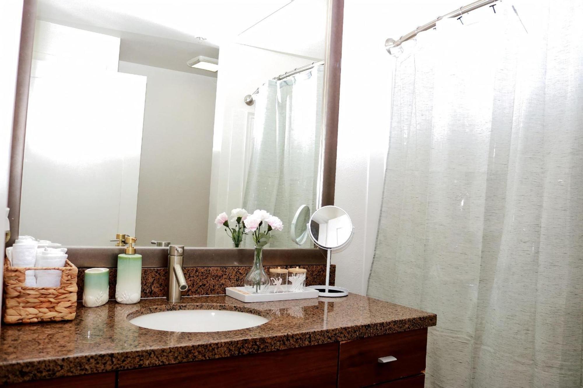 Luxury Marina Del Rey With Parking Gym Pool * Los Angeles