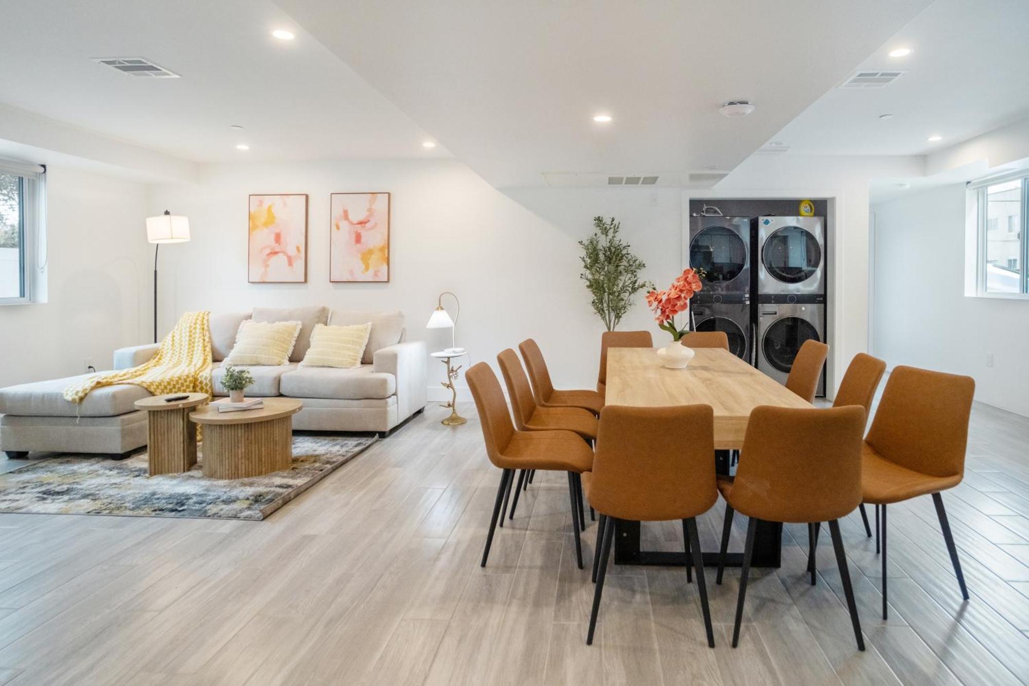 Guest house Cozy Urban Retreat Near Downtown La & Usc - Private With Shared Living And Kitchen Los Angeles