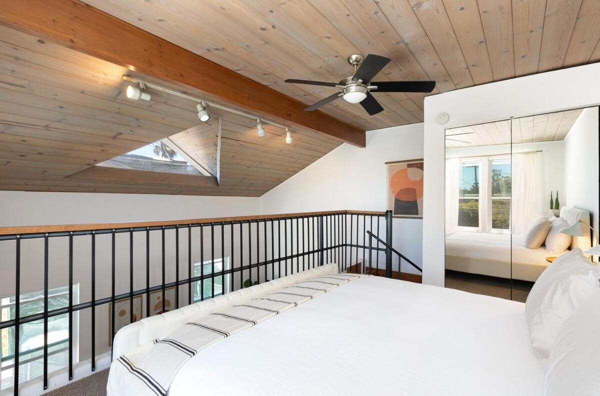 Private Venice Loft - Steps To The & Canals Los Angeles