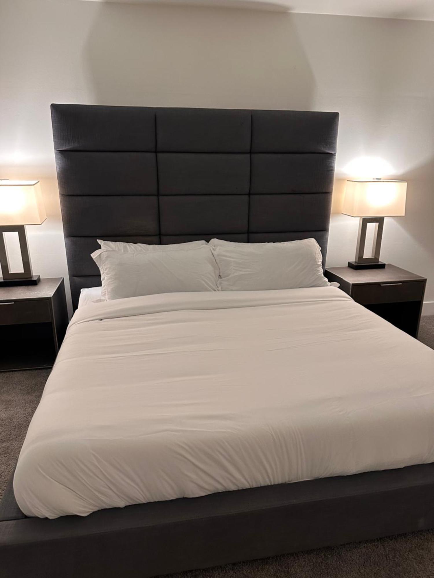 Warm And Welcoming * Los Angeles