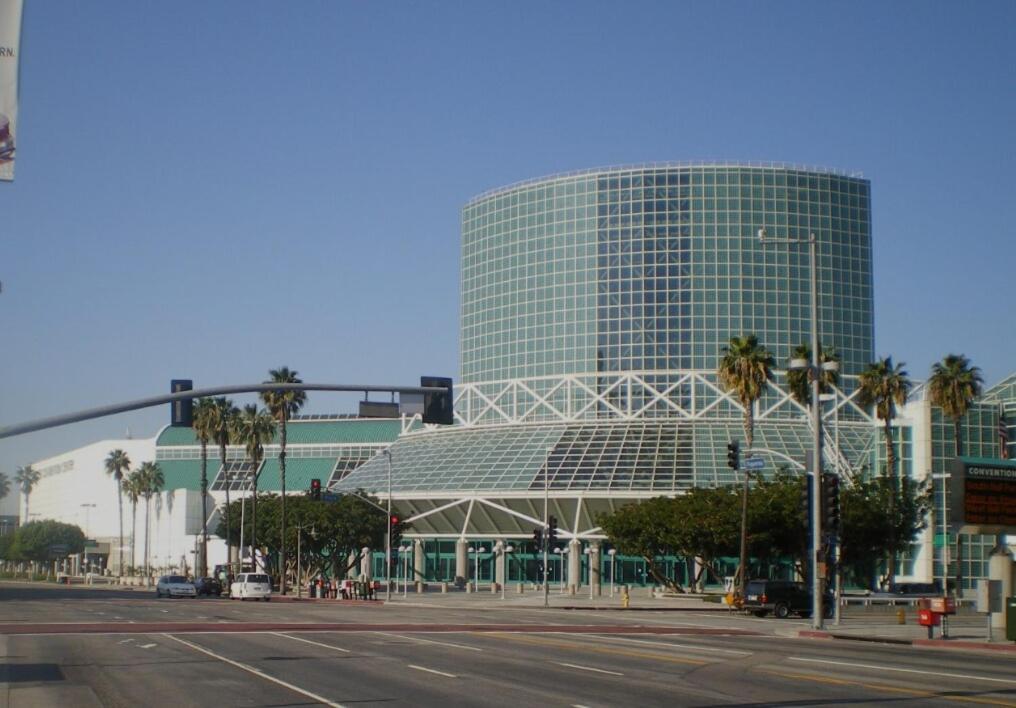Dtla Loft, Parking, Pool, Gym, Steps To Crypto Arena Los Angeles