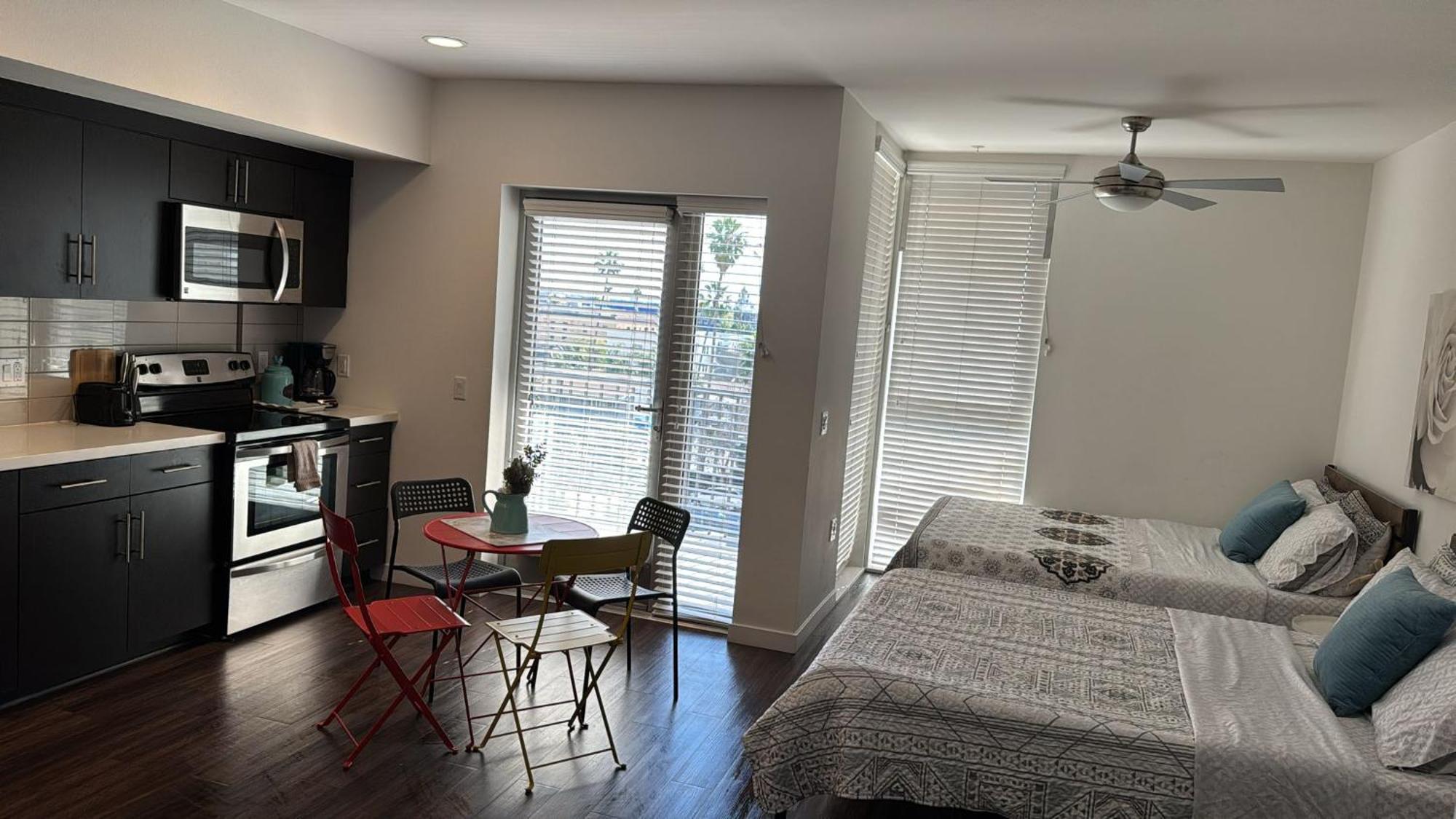 Incredible Hollywood Loft Free Parking * Los Angeles