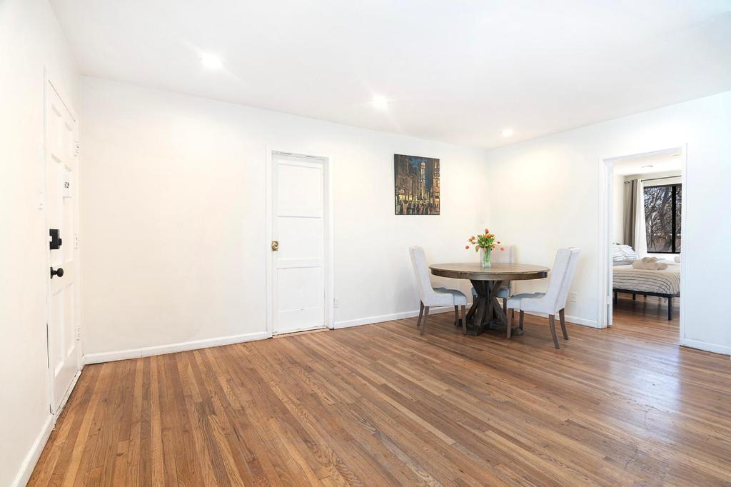 Comfortable 1-bedroom Near Beverly Hills And La Attractions Apartment *