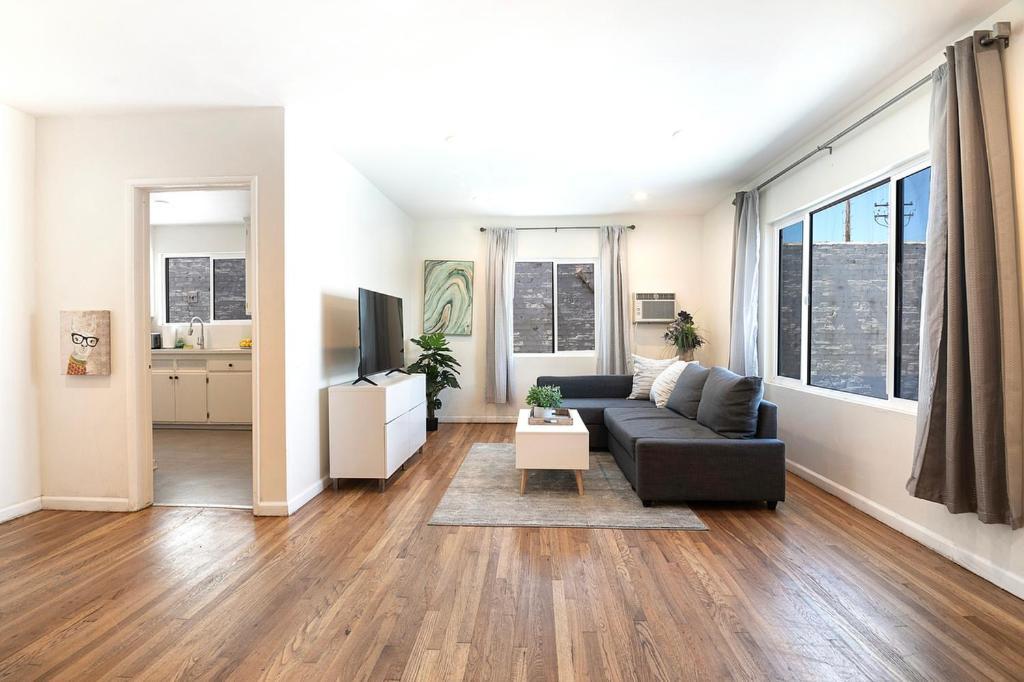 Comfortable 1-bedroom Near Beverly Hills And La Attractions * Los Angeles