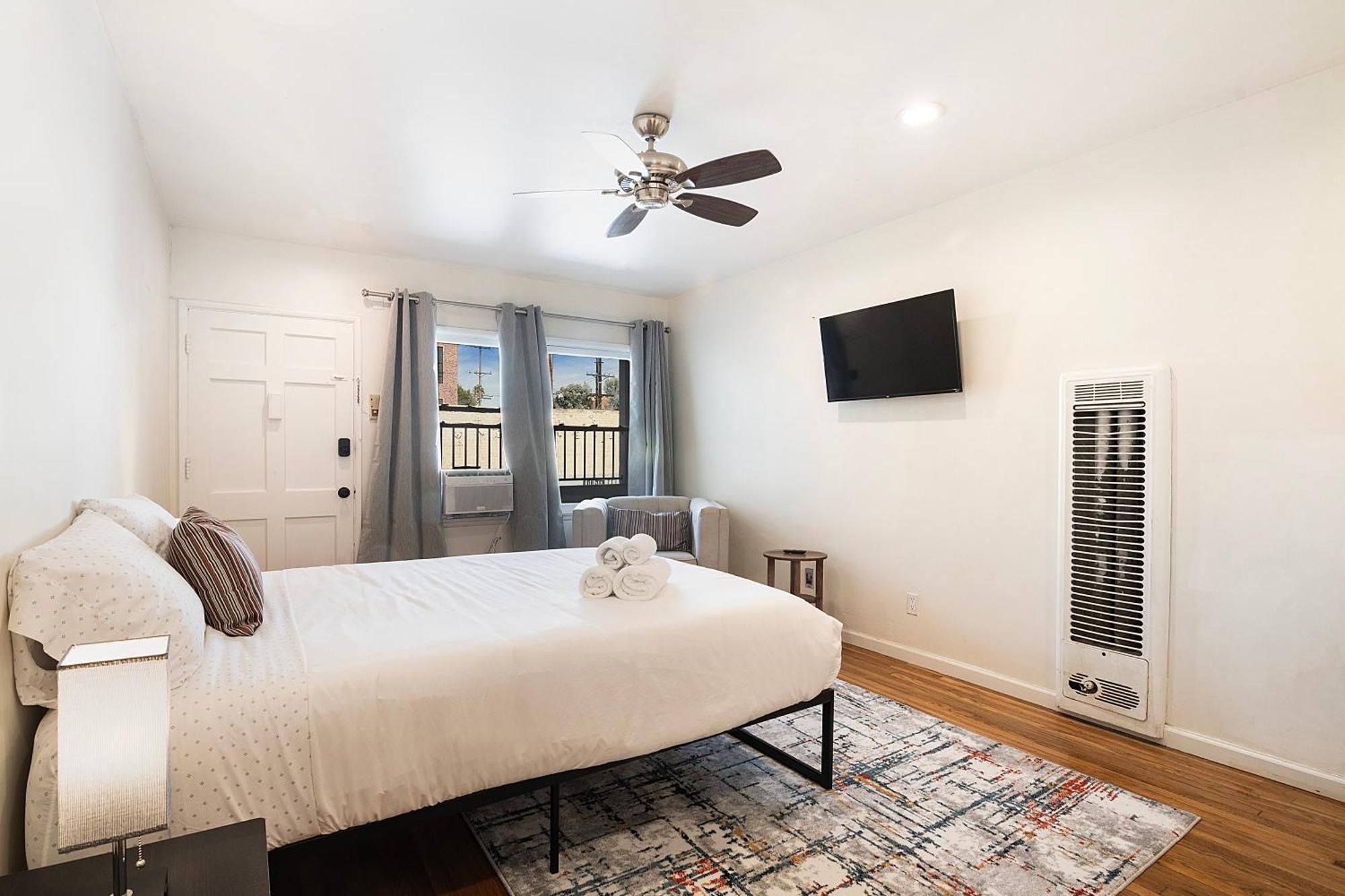 Apartment Charming 2nd-floor Near Beverly Hills And La Attractions Los Angeles