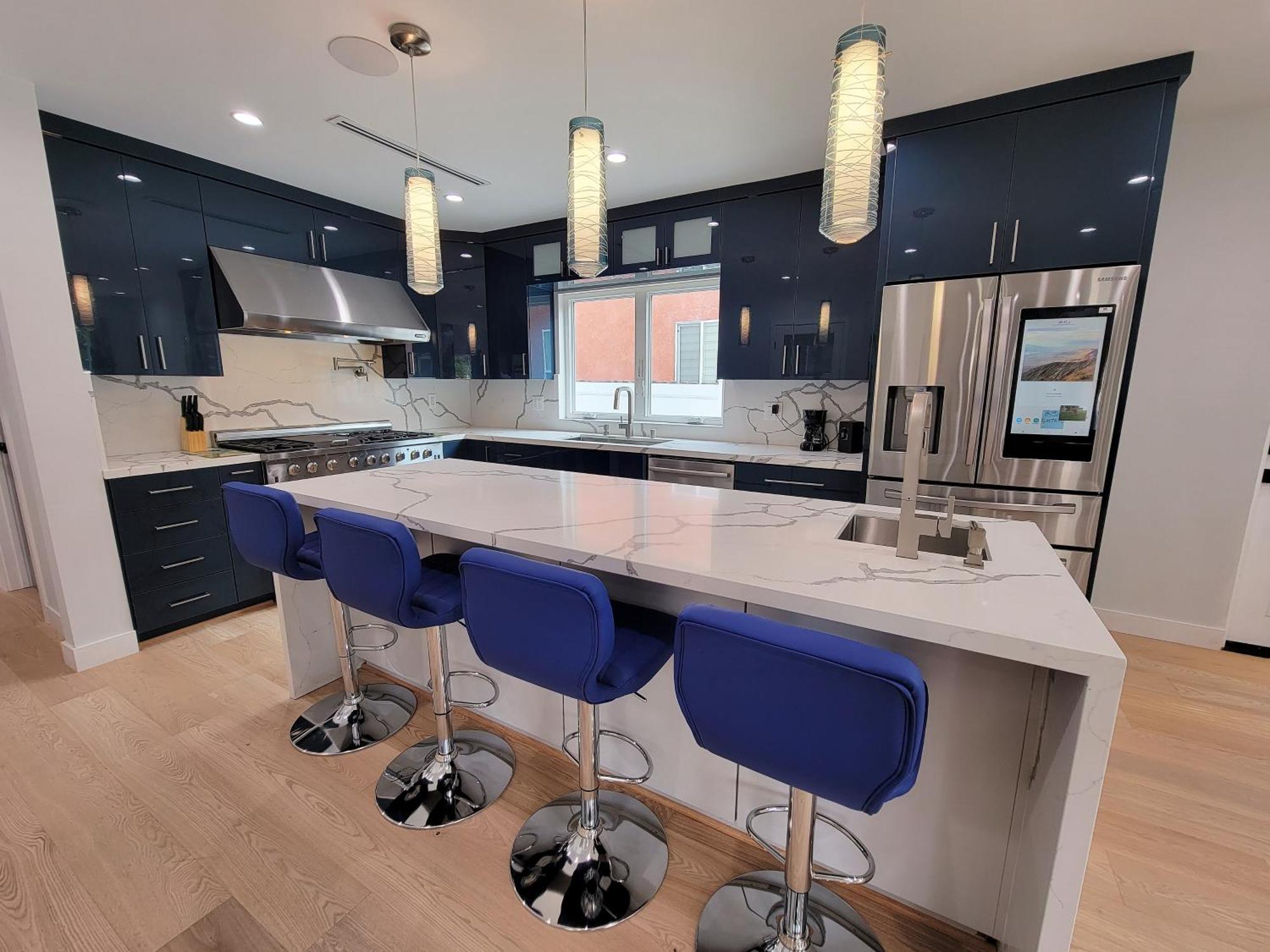 Holiday home Modern Luxury 3 Bedroom Next To La Cienega Plaza With Parking, Wifi, Tv, Bbq 10 Minutes To Rodeo Drive *