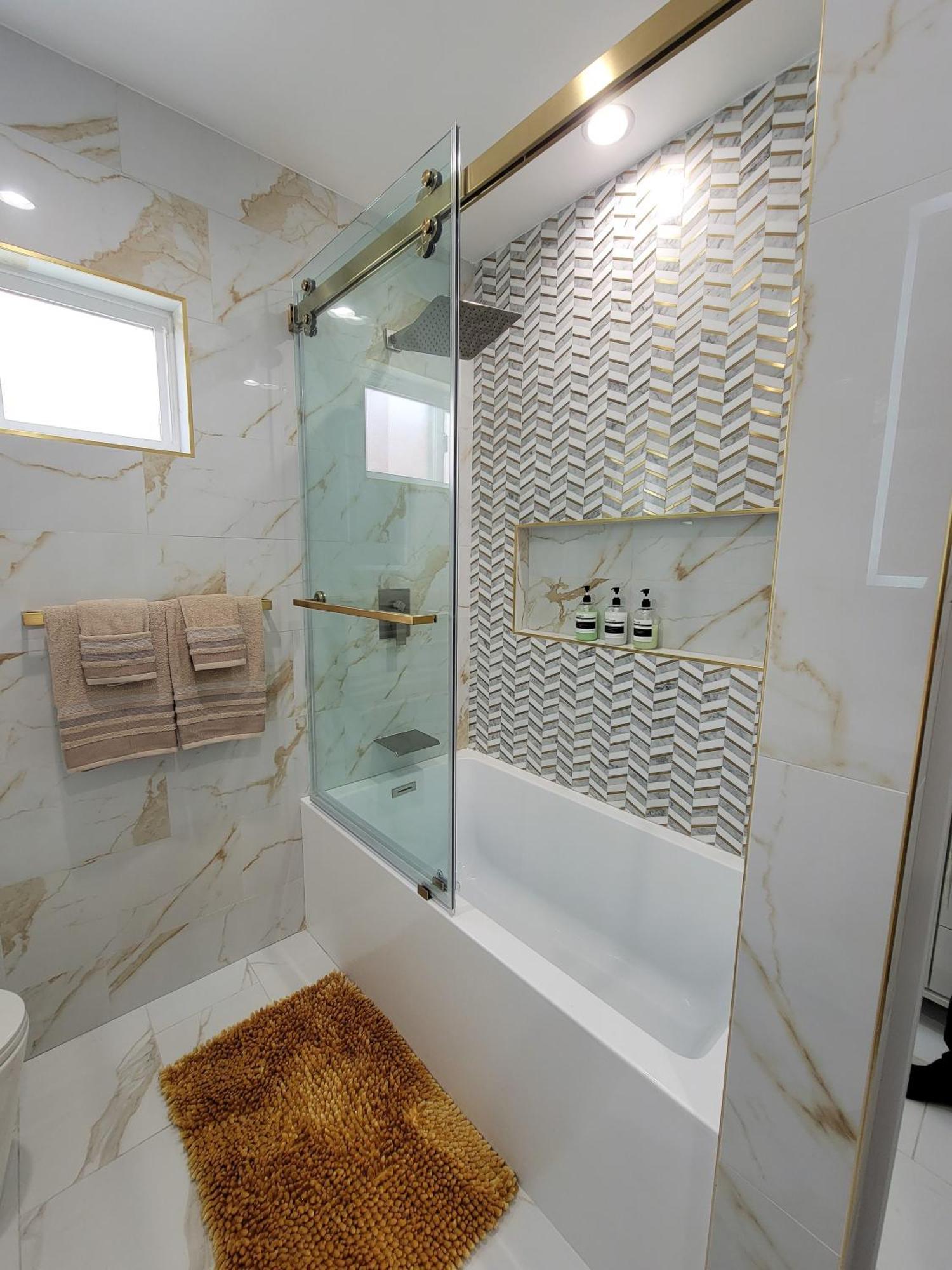 Holiday home Modern Luxury 3 Bedroom Next To La Cienega Plaza With Parking, Wifi, Tv, Bbq 10 Minutes To Rodeo Drive *