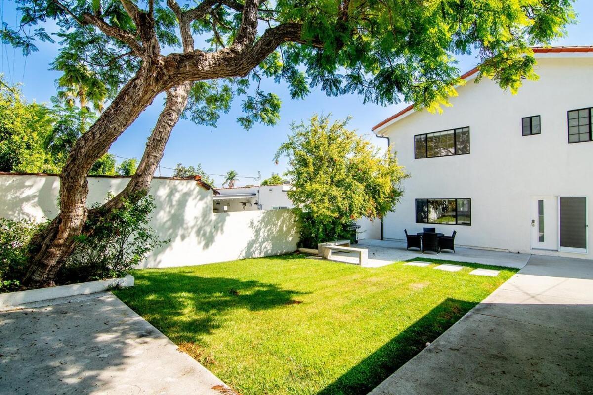 Beautiful 6br Family 2-story With Large Backyard And Outdoor Kitchen Villa *