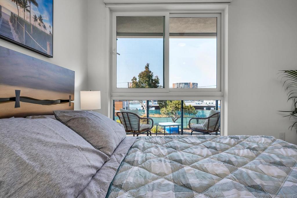 Apartment Marina Del Rey With Amenities Los Angeles
