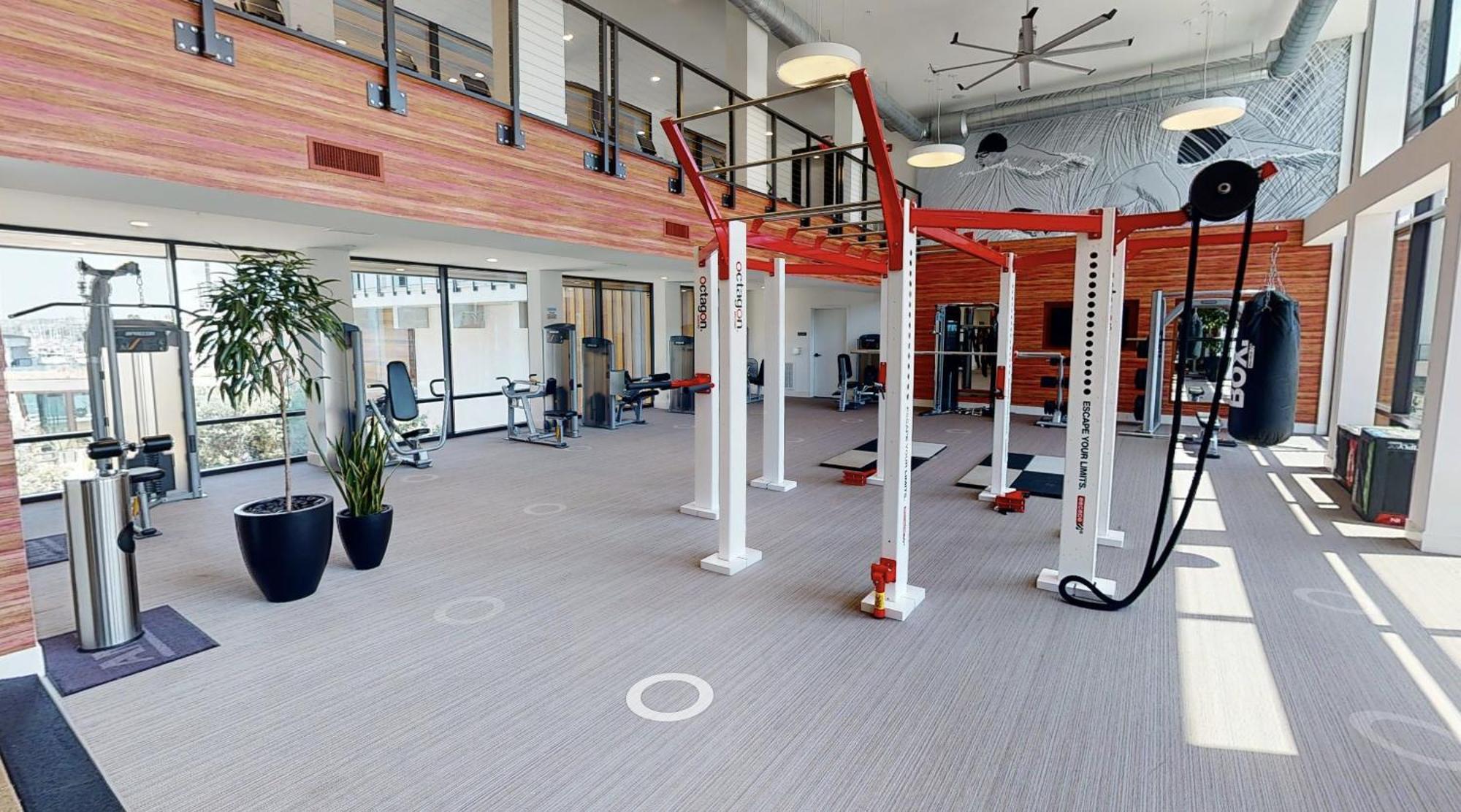 Apartment Marina Del Rey With Amenities Los Angeles