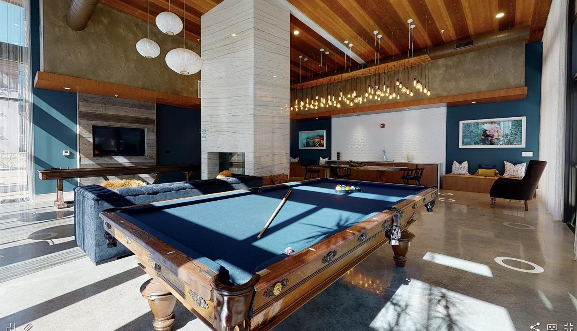 Marina Del Rey With Amenities
