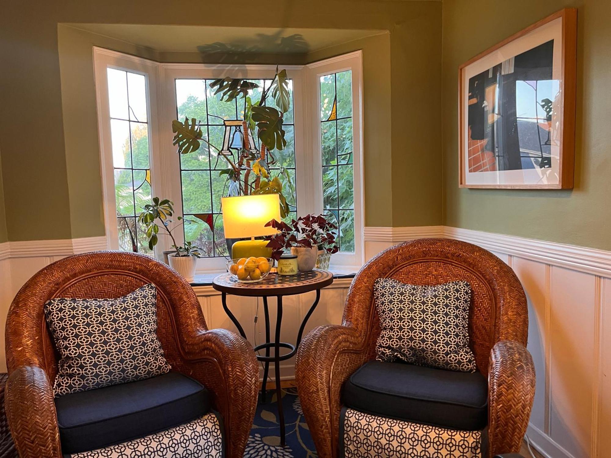 5-star Beverlyhills Homestay