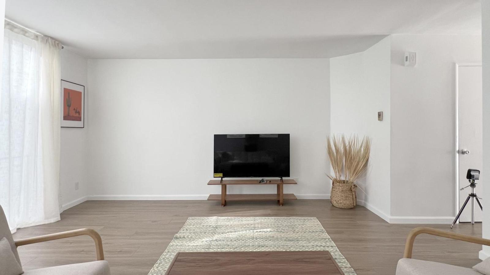 Seaside Escape Steps From Santa Monica Apartment Los Angeles