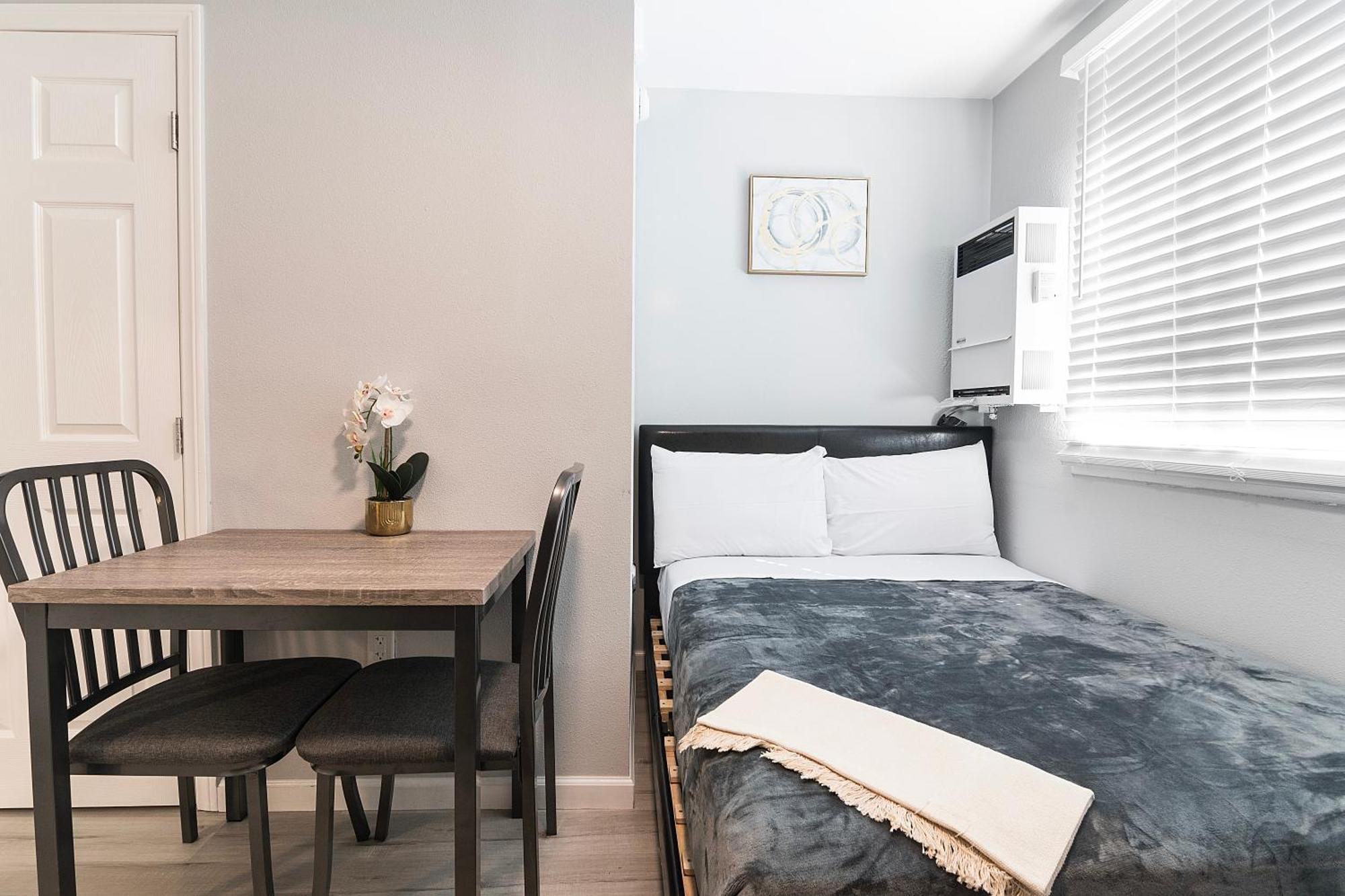 Aparthotel Casas On Cordova Street *